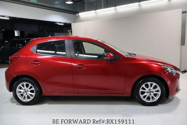 
								MAZDA 2 2015 full									