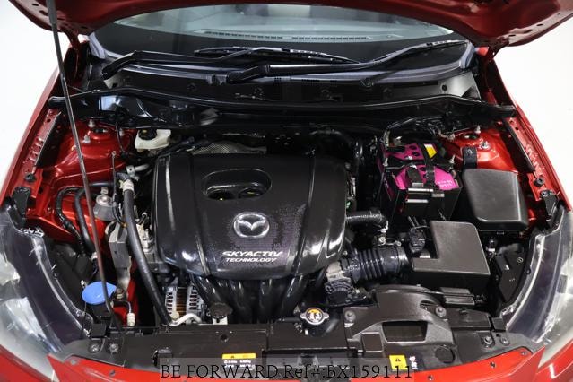 
								MAZDA 2 2015 full									