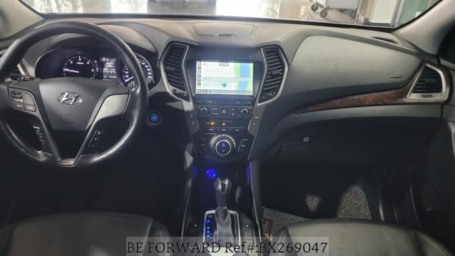 
								HYUNDAI SANTA FE 2017 full									